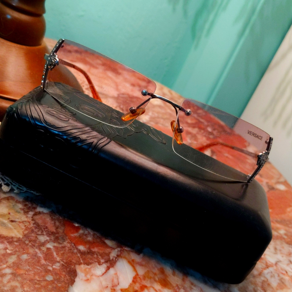 Vintage VERSACE shades - Picture 5 of 11